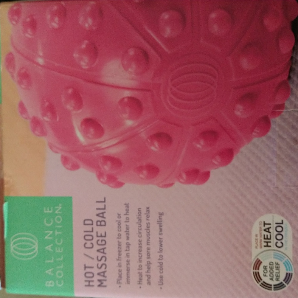 Hot/Cold Massage Ball - Picture 3 of 5
